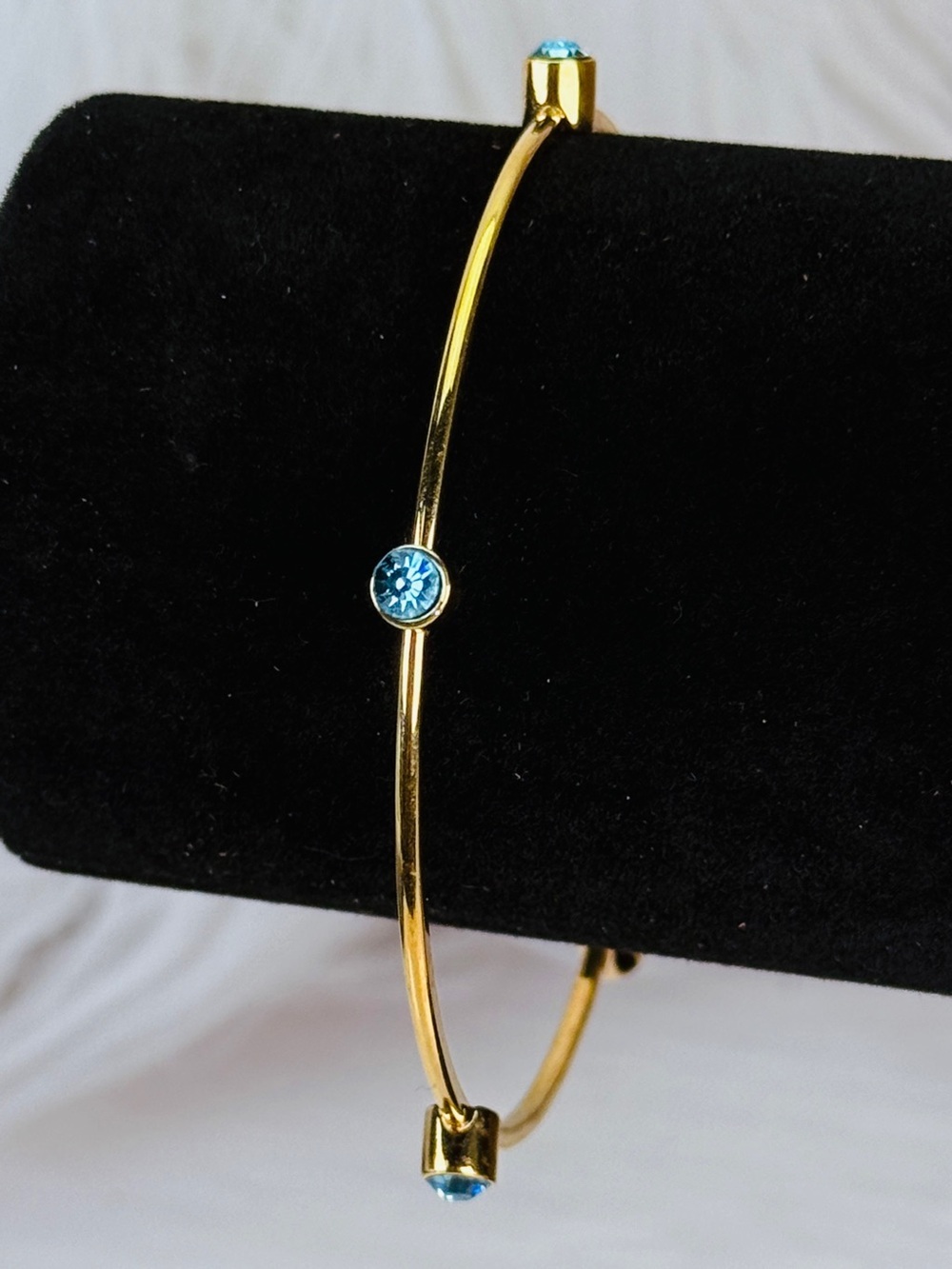 Minimalist, goldtone blue accent, thin, stacking bangle bracelet
